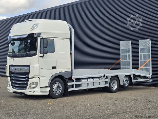 Autotransporter DAF XF 450 / OPRIJ - MACHINE TRANSPORT / 6x2
