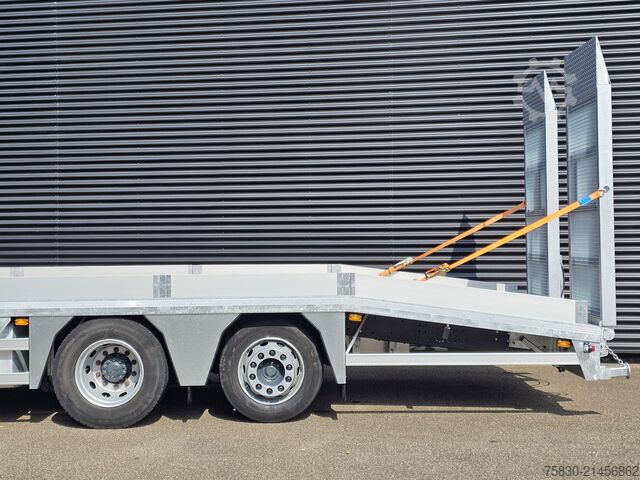 Autotransporter DAF XF 450 / OPRIJ - MACHINE TRANSPORT / 6x2