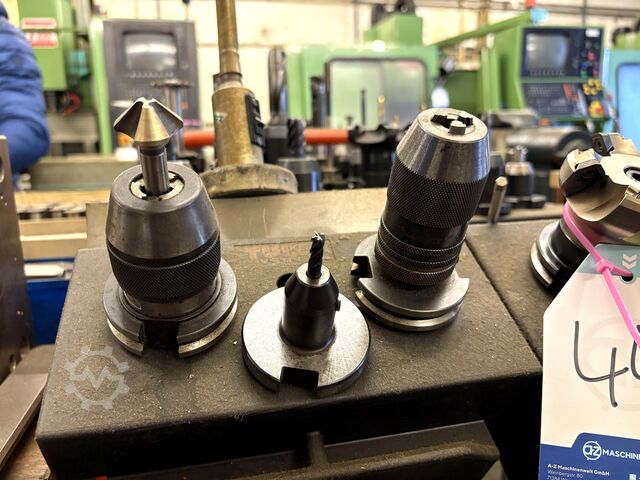 Lot of SK 40 tool holders SK 40 Tool Holders