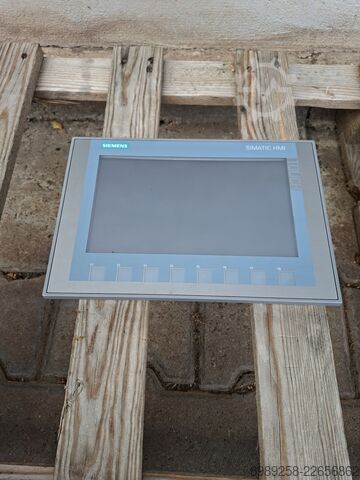 SIMATIC HMI KTP900 Basic Panel Siemens 6AV2123-2JB03-0AX0
