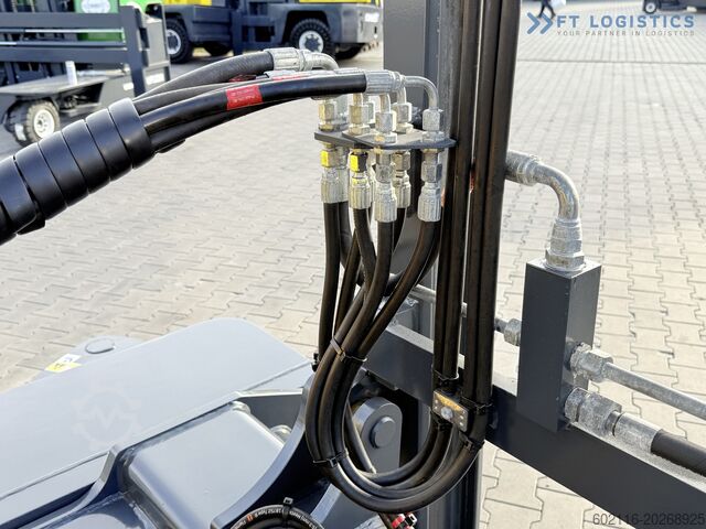 Four-way forklift Combilift C5000XL GAS TRIPLEX 6000 EXTENDABLE FORK