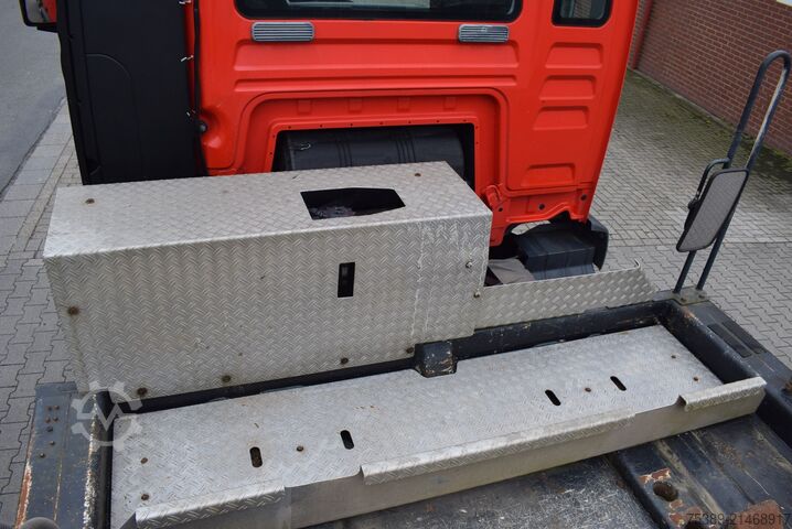 Tipper truck MAN TGS  26.400 6x2 Meiller Vorlaufachse Dachklima