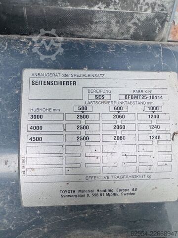 Elektro 4 Rad-Stapler Toyota 8FBMT25-10414