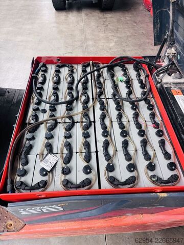Elektro 4 Rad-Stapler Toyota 8FBMT25-10414
