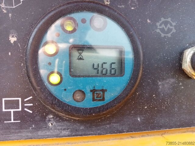 Scherenhubtisch Haulotte Compact 12