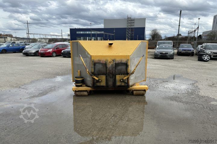 Abrollcontainer  Graber Thermomulden für Hakengerät