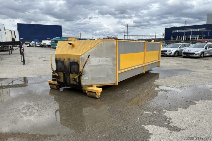 Abrollcontainer  Graber Thermomulden für Hakengerät