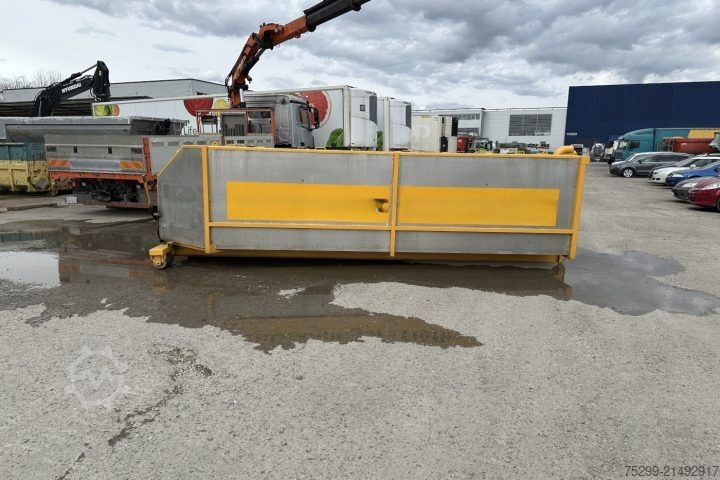 Abrollcontainer  Graber Thermomulden für Hakengerät