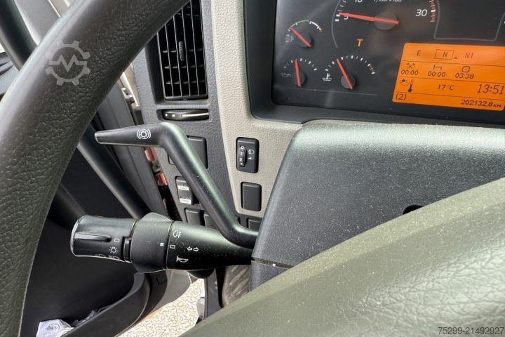 Autokran Volvo FE-320 6x2R Fassi 235 5-Fach