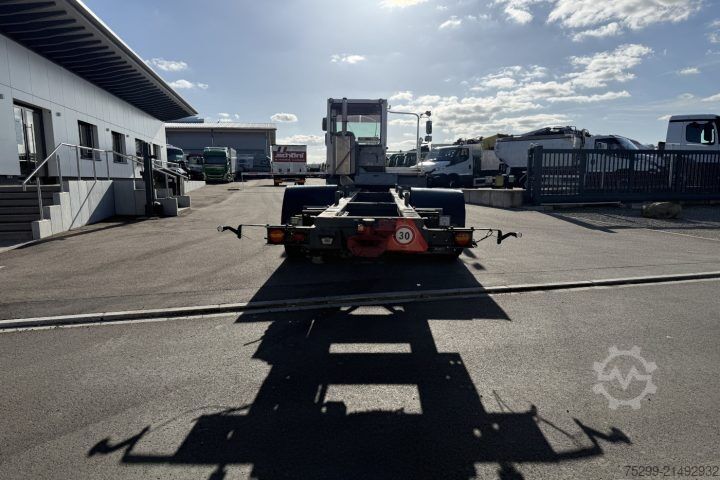 LKW-Fahrgestell  YT222 4x2 Chassis-Kabine / Swiss-Vehicle