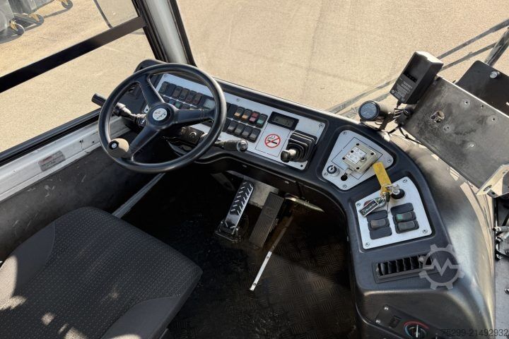 LKW-Fahrgestell  YT222 4x2 Chassis-Kabine / Swiss-Vehicle