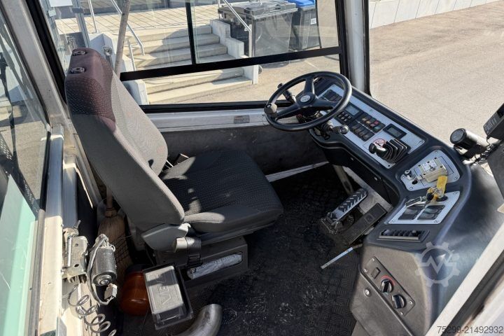 LKW-Fahrgestell  YT222 4x2 Chassis-Kabine / Swiss-Vehicle