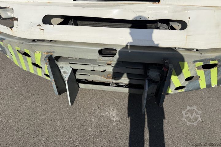LKW-Fahrgestell YT222 4x2 Chassis-Kabine / Swiss-Vehicle