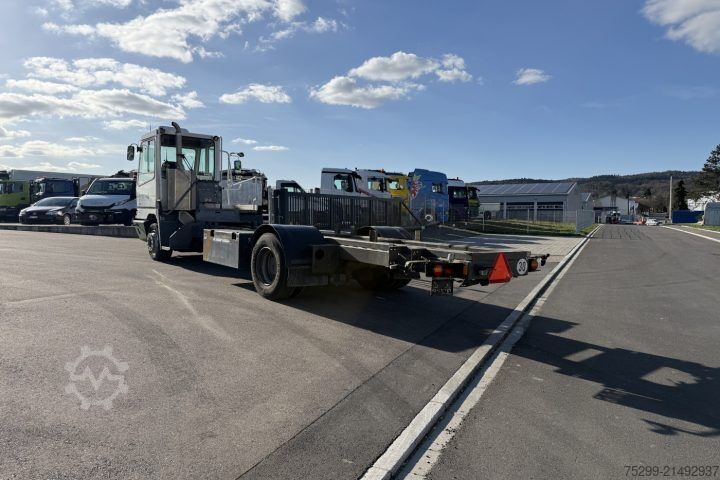 LKW-Fahrgestell  YT222 4x2 Chassis-Kabine / Swiss-Vehicle