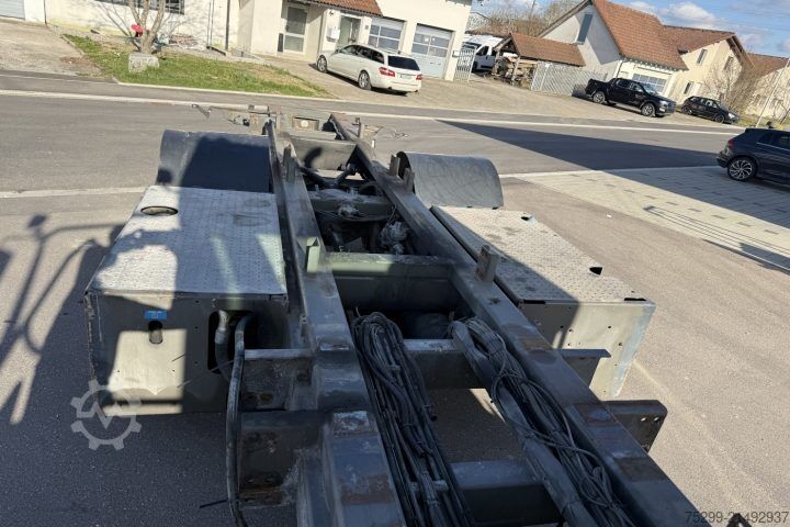 LKW-Fahrgestell  YT222 4x2 Chassis-Kabine / Swiss-Vehicle