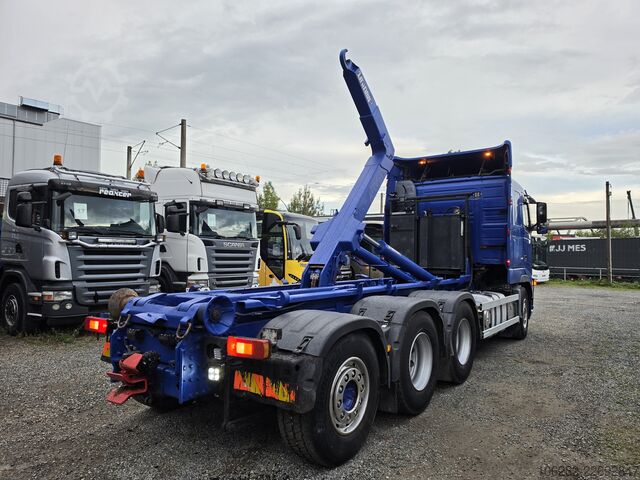 Roll-off tipper truck VOLVO FH-440 8x4 Lift+Lenk HIAB Multilift Blat