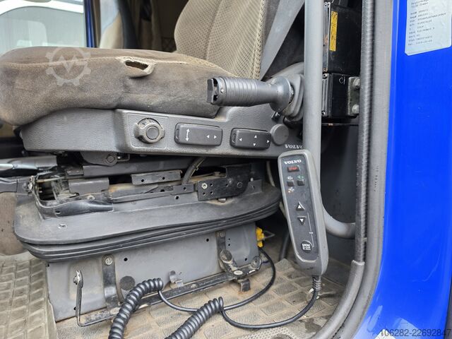 Roll-off tipper truck VOLVO FH-440 8x4 Lift+Lenk HIAB Multilift Blat