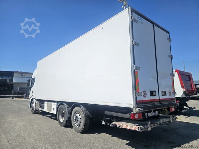 Standard SZM Iveco Stralis AS260 S46 YPS
