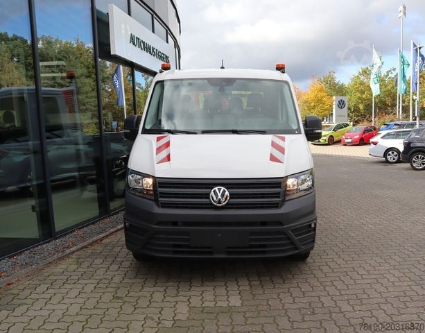 Pick-up van VOLKSWAGEN Crafter 50 Doka Tiefpritsche +Kran (Fa. Schoon)