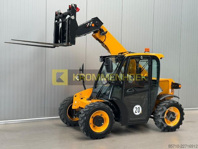 Teleskoplader JCB 514-40