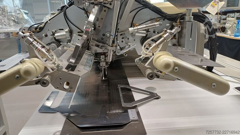 Dürkopp Adler Automatic Pocket Sewing Machine Dürkopp Adler 745-34-2B