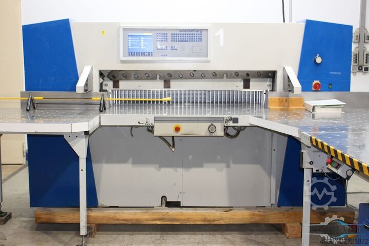 Schneidmaschine mit Rüttler / Guillotine with Jogger Wohlenberg 137 CUT-Tec