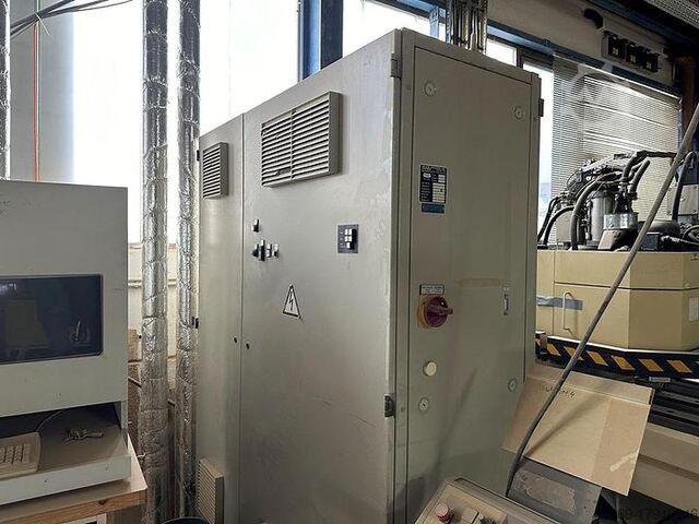 CNC Bearbeitungszentrum MAKA KPF 555 Maka KPF 555