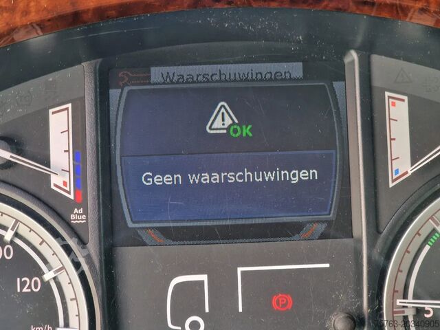 Standard-SZM DAF XF 440 SpaceCab 4x2 - Full spoiler - Alloy whee...