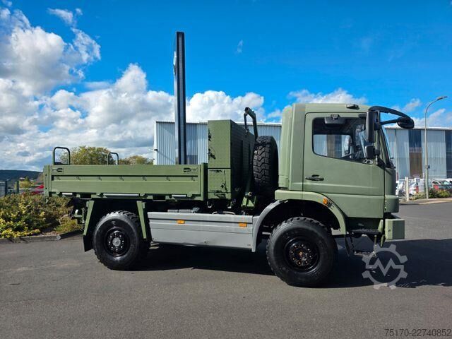 Plattformanhänger Mercedes-Benz Atego 1018 A 4x4 Pritsche mehrfach vorh.