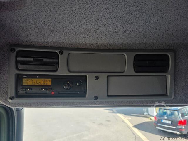 Plattformanhänger Mercedes-Benz Atego 1018 A 4x4 Pritsche mehrfach vorh.