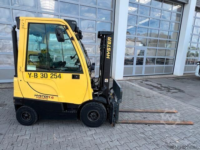 Gabelstapler Hyster H1.6 FT / Verstellgerät / HH: 4.45m / nur 812h