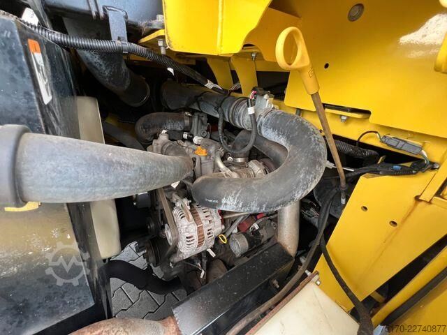 Gabelstapler Hyster H8.0 FT9 / nur 1.426h! / Triplex: 5,52m / ZVG