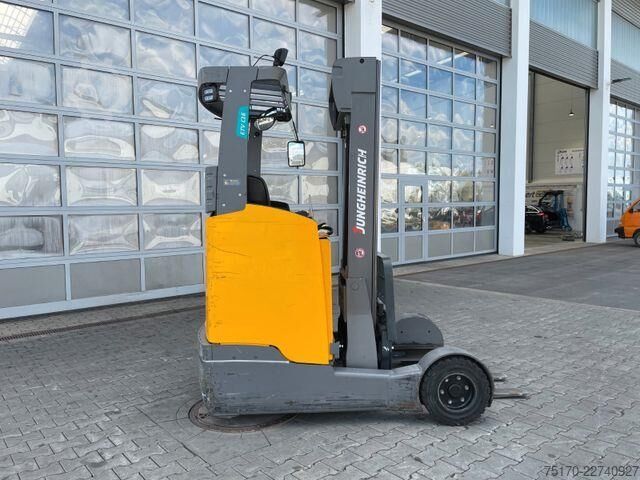 Reachtruck Jungheinrich ETV C16 / Triplex 5.72m / SS / nur 2.953h / 2016