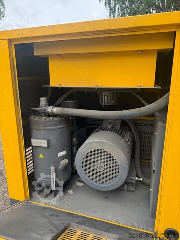 FirstAIR FAS37 screw air compressor  