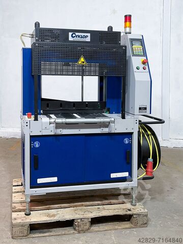 Automatic in-line strapping machine SMB / Cyklop N3E Ampag 36