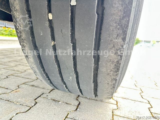 Open trailer HUMBAUR HD 18