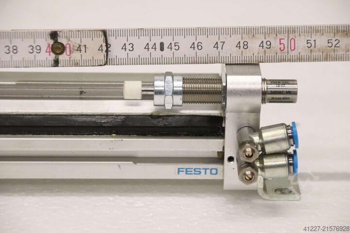 Linearantrieb Festo DGC  Hub 430 mm
