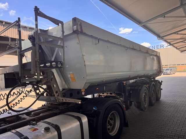 Tipper semitrailer SCHMITZ CARGOBULL Cargobull GOTHA SGF*S3 3 Achse Rollplane