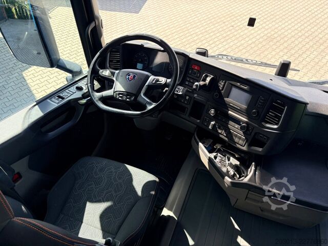 Flatbed truck SCANIA R500 6x4 Pritsche Retarder TOP!