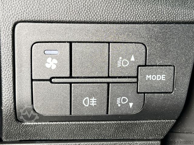 Minibus CITROEN Jumper 4X4 Dangel Live Klima 8-Sitzer Rollstuhl