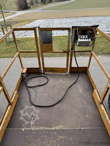 Scherenarbeitsbühne Liftlux SL83-18D/4WD