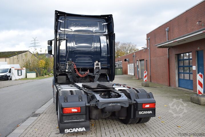 Standard tractor unit Scania S 450 Highline 2xTank LED Vollluft Retarder