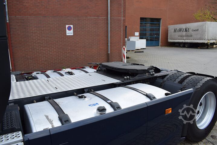 Standard tractor unit Scania S 450 Highline 2xTank LED Vollluft Retarder