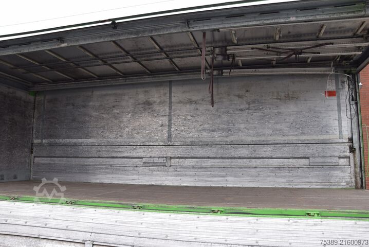 Beverage truck Daf CF 410 Böse Schwenkwandkoffer 7,10mLBW 2Ton