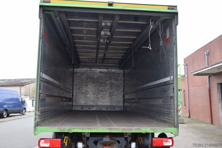 Beverage truck Daf CF 410 Böse Schwenkwandkoffer 7,10mLBW 2Ton