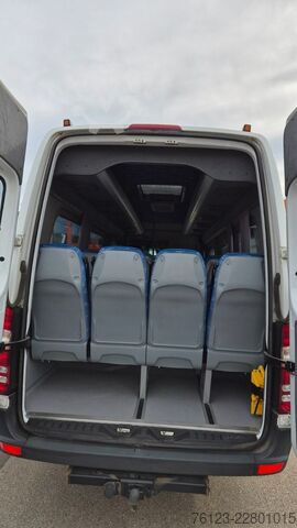 Kleinbus MERCEDES-BENZ Sprinter 516, Daily, Crafter