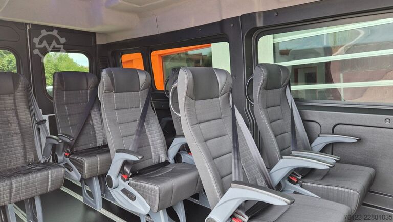 Kleinbus FIAT Fiat Ducato 9 Sitzer Systemboden Rolli Stock