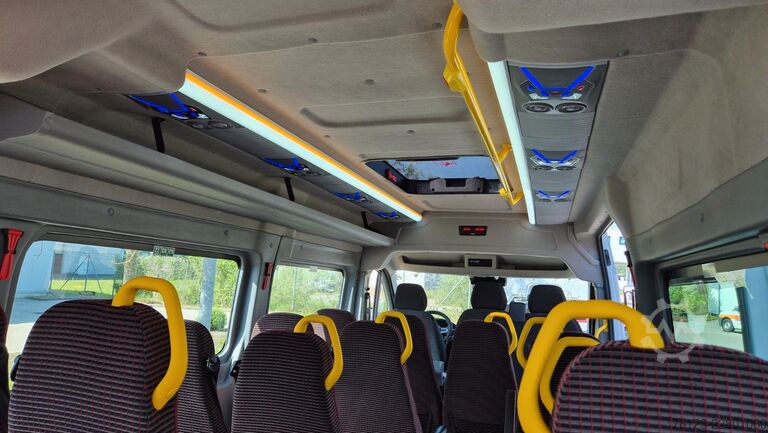 Kleinbus FIAT Opel Movano 18 SS  in Stock Fiat Ducato