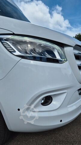 Kleinbus MERCEDES-BENZ 30 Sitzer Schul- Transferbus 519 Lagerfahrzeug