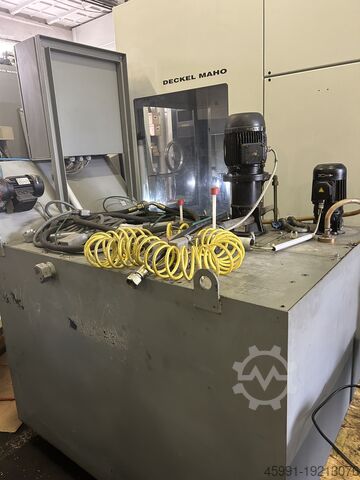 Vertical machining center DMG DMU50 Evolution